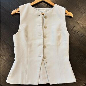 Aritzia Wilfred Regal Vest in Matte Pearl